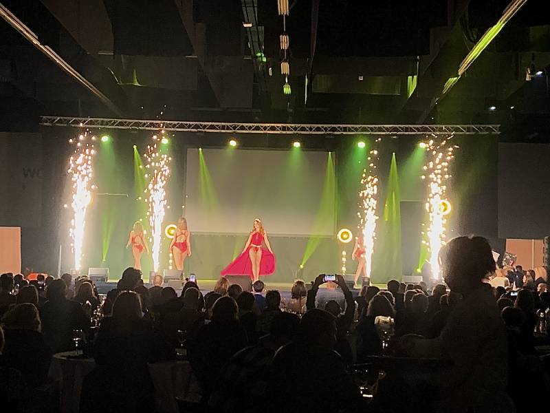 Location de matériel proche de Lyon cérémonie des Miss