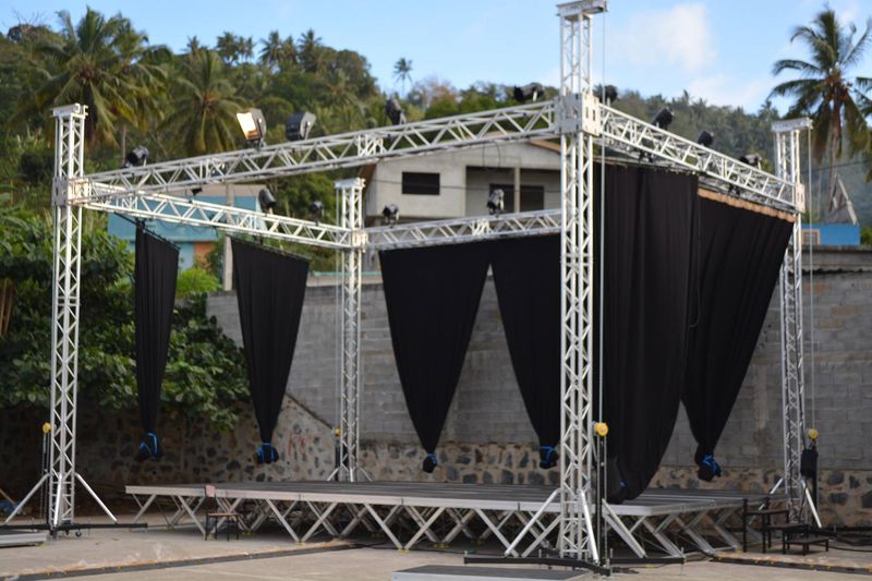 Scène installée à Mayotte