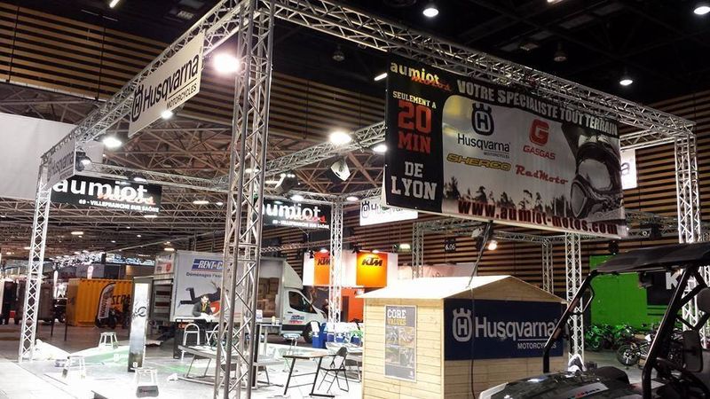 Installation stand son et lumière lyon eurexpo